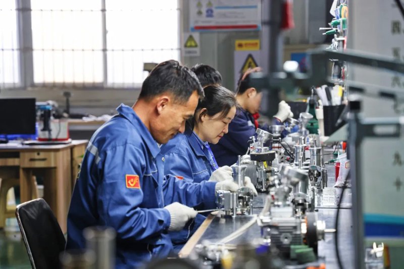 无人机研发技术:打造未来空中利器